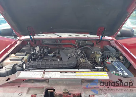 2000 Ford Explorer Sport из США, поврежденный, VIN 1FMYU60X2YUB09440